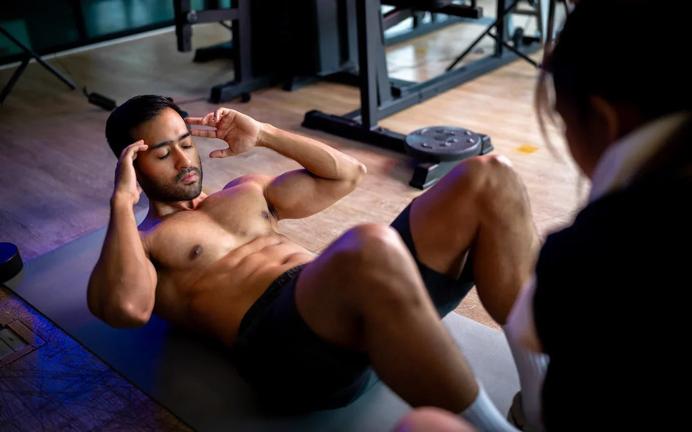 What Taking 10 Minutes of Abs a Day Taught Me About Discipline